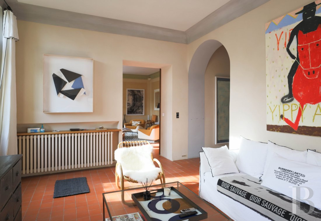 A traditional yet bold village house in the Alpes-de-Haute-Provence, to the south of Forcalquier - photo  n°18